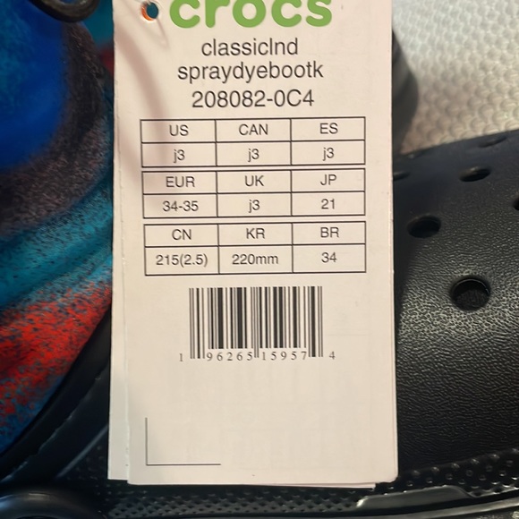 Brand new children’s Sherpa lined croc boots. - Picture 4 of 4